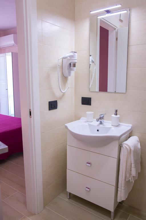 Gleda Rooms In The Square بومبيي الغرفة الصورة
