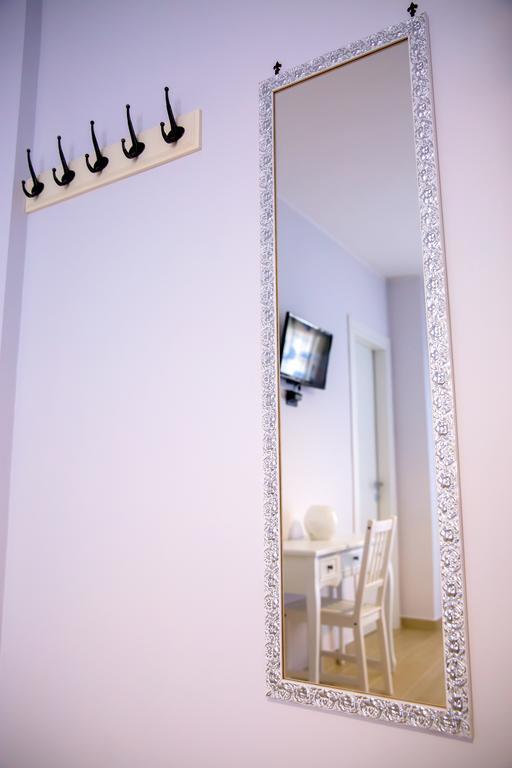 Gleda Rooms In The Square بومبيي الغرفة الصورة